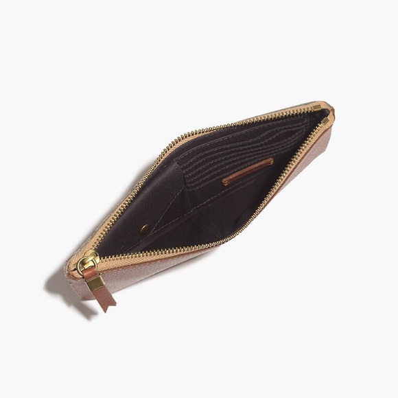 Madewell The Leather Pouch Clutch in Printed Calf - Picture 2 of 6